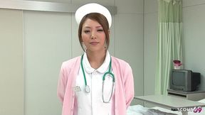 japanese teen nurse seduce to intense orgasm with hitachi vibrator stick at hospital
