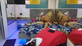 let s go to the motel before my husband returned
