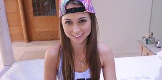 Lovely green eyed cock sucking champ Riley Reid