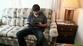 Stepbrother gets a belated birthday present from his smoking hot stepsister