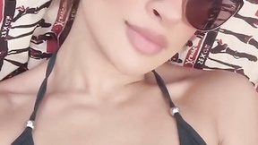 #sunbathing #sunglasses #redhairedgirl #latinabody