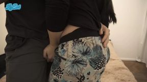 I BREAK MY WORK COLLEAGUE&#039;S ASS