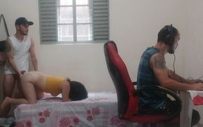 Friend Fucks Nerd Friend's Young Girlfriend Behind His Back While He Played