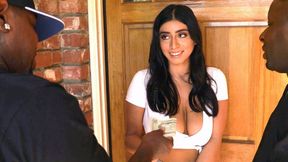 Violet Myers is craving anal&#x1F44C; sex with random black guys