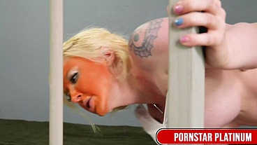 Blonde Leya Falcon & Mocha King Jamie Knox In Make America Gape Again!