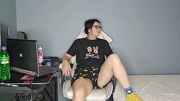 The stepson put his dick in his mother's mouth after licking her pussy.