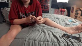 Painting pitch black fingernails [WMV - 1080p]