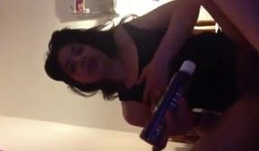 Arab girl Samira using spray as dildo