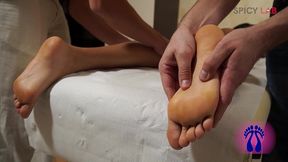 foot massage for brunette queen mia marin
