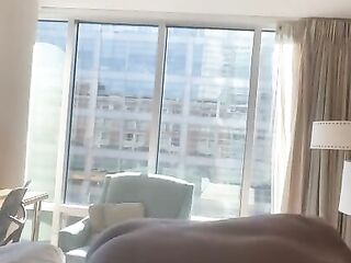 I Met A Stranger At A Hotel & Drilled The Same Day!