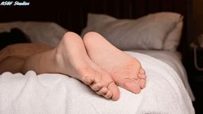 **Micro Version** - * Custom * Footjob virgin first LAZY try, soles are BLASTED hard! - MP4