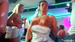 Hot chicks indulge in club sex