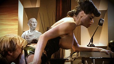 L'officier Deckard, Evan Stone, teste Dani Jensen, Madelyn Marie et Victoria Lawson (Exclusif)