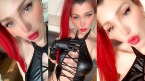 mistressrola wear leather clothes bdsm