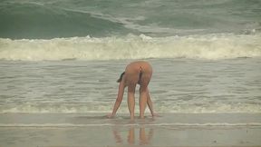 helena price - nude beach butt plug surprise