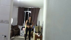 FARTING LOOONG FARTS FOR EVERY ROOM IN THE HOUSE PART 3 BY SARA ROSA AND SCARLET WHITE (CAM BY RENAN) FULL HD