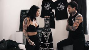 Metal Massage