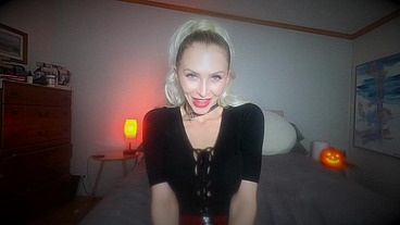 Jigsaw Gets Naughty For You On Halloween