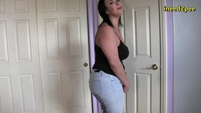 kenna valentina outside bathroom line pissing her jeans