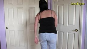 kenna valentina outside bathroom line pissing her jeans