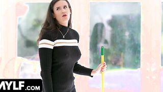 Mylf - Older Hoe Inside Pants Uses Her Stepson To Make A Crazy Sex Clip And Got Viral