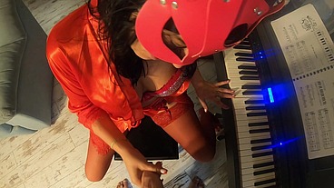 Adventures of MilfyCalla -First piano lesson