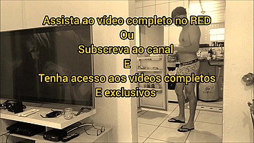 DESCANSOU NO MEU COLO BOTEI PRA CHUPAR