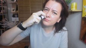 Stimulation to clear the nose from big sneezes 720HD