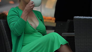 Submissive cutie gets ravished in broad daylight, her body on full display