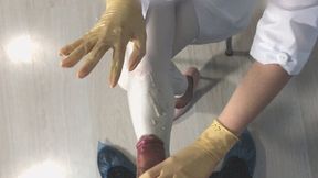 medical exam of a penis with a cumshot on her leggings (480p mp4) 65d