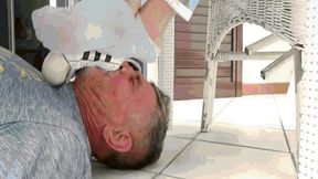 Enjoy the smell of my smelly feet! MP4(1280x720)FHD