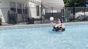Celia’s Day By the Pool