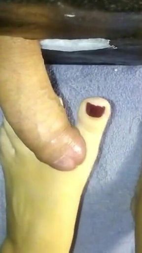 Gloryhole & Footjob