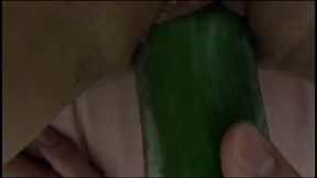 tight pussy gets stretched by big cucumber - latinos puercos