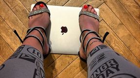 Nastya HARD crush NEW laptop (macbook) with high heels and barefoot + spitting + jumping + buttcrush (part 2)
