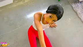 Watching How My Girlfriend Doing Yoga With Princess Yummy