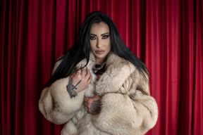 Mistress Kennya - Caught in the Act Wanker's Punishment