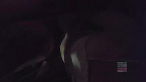 mujer liberal casada follando en el auto no tenia tiempo para ir al motel en los que salen de clases de soccer y el marido de trabajar