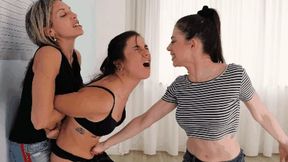 Officer Lilith, don't challenge the two wily criminals ! (BODY BUSTING)