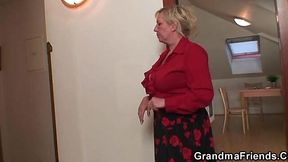 Double penetration for horny old woman by repairmen