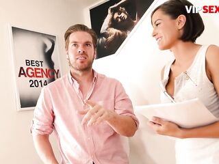 Large Bazookas Honey Anabell Drilled After Auditions By Interviewer - NUDE CASTING