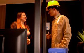 Internet Service Worker Thiago Lopez Hooks up Wifi to Busty MILF Daniela Gomez