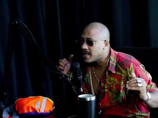 The producers asked for exams, there's a lot of ego in this business, this guy said of a laughable situation, it's on the bill, and the actors and actresses must value themselves - Nego Catra (SEE ON: SHEER/RED)