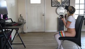 Coco pees as she brings herself off