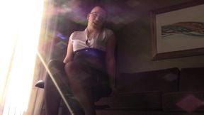 executrix lily o riley plays a deadly shoe-dangling game