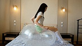 Jessica bounce and deflate 4K UHD