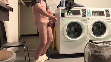 Public double cumshot! Could have been caught!