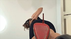 Your body is my runway - can you handle it?!
