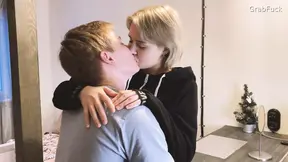 GrabFuck - Hairdresser at home Paid with sperm