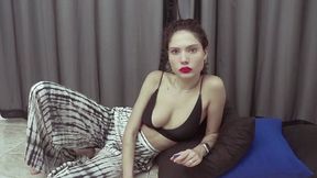 Smoking Girls From Brazil Model Fernanda Virginia Slims 120's Video 0001